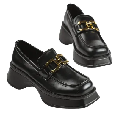 Chunky Loafer-Black